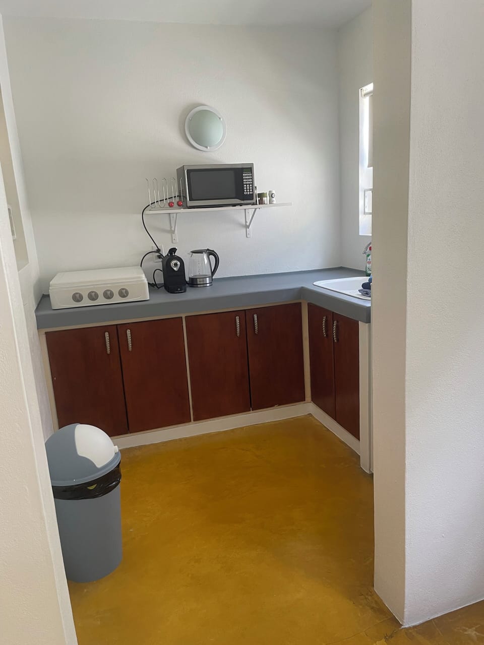 Deluxe Apartment, 2 Bedrooms, Accessible | Private kitchen | Fridge, stovetop, toaster, cookware/dishes/utensils