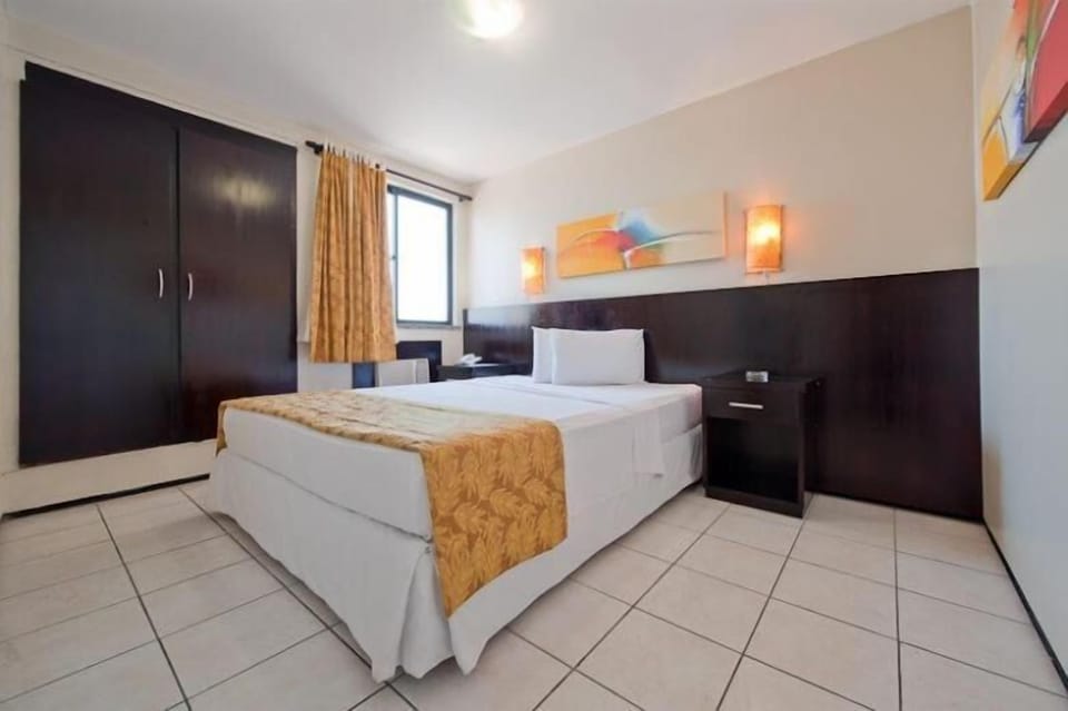 Apartamento Twin | Minibar, in-room safe, blackout drapes, WiFi (free)