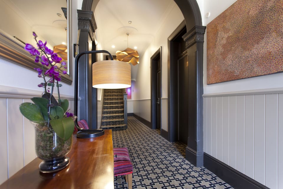 Cremorne Point Manor Bed and Breakfast in Sydney