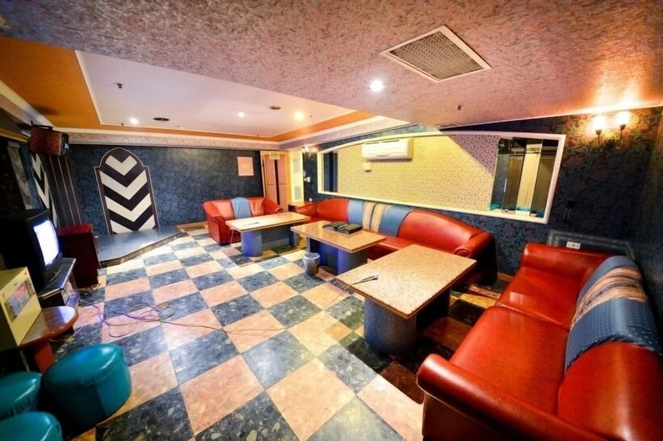 Karaoke room