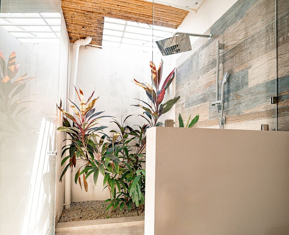 Les Voiles Blanches Tamarindo Bed and Breakfast in Guanacaste Province