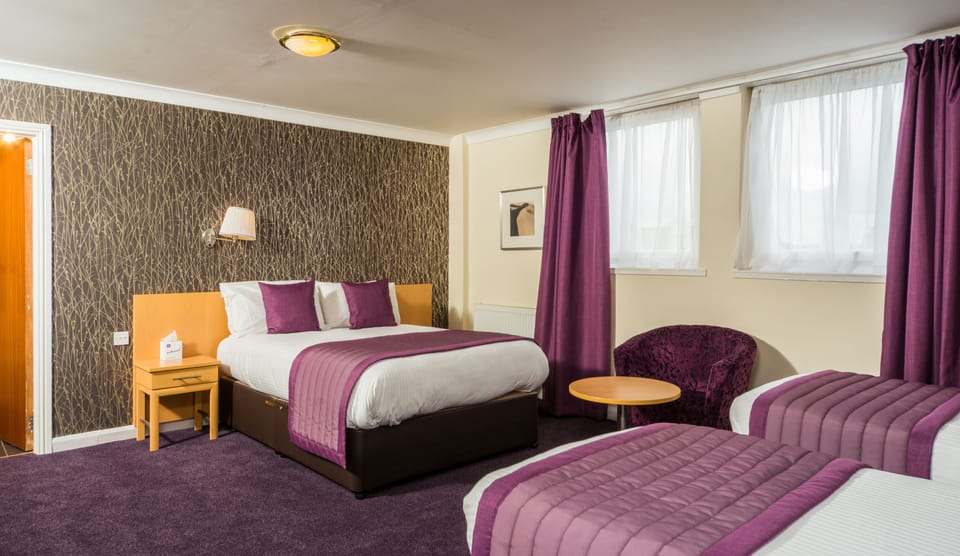 1 bedroom, in-room safe, desk, iron/ironing board