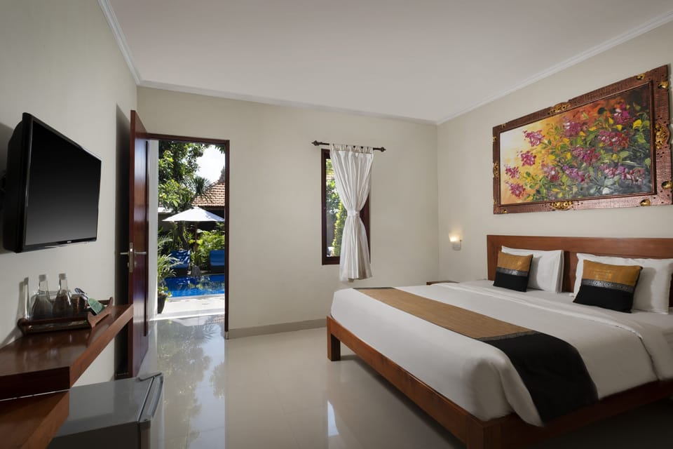 Superior Pool Access | Premium bedding, Select Comfort beds, in-room safe, desk