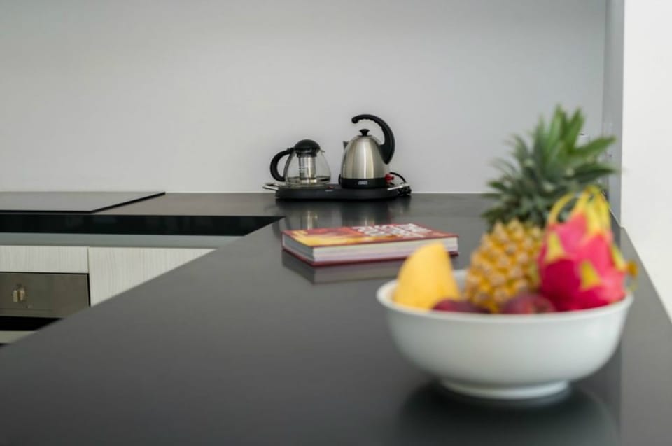 Room, 3 Bedrooms | Private kitchen | Fridge, shared microwave, stovetop, dishwasher