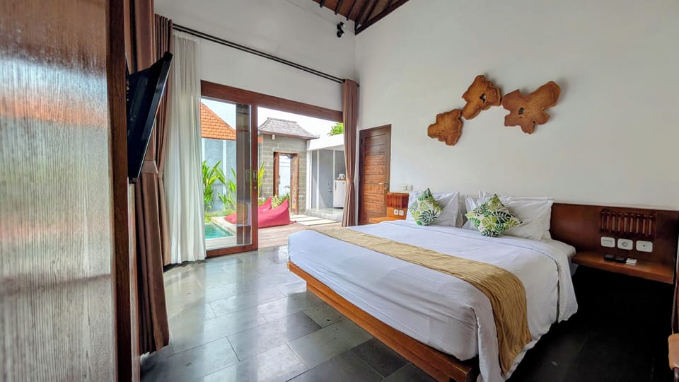 Villa, 2 Bedrooms | Minibar, in-room safe, desk, free WiFi
