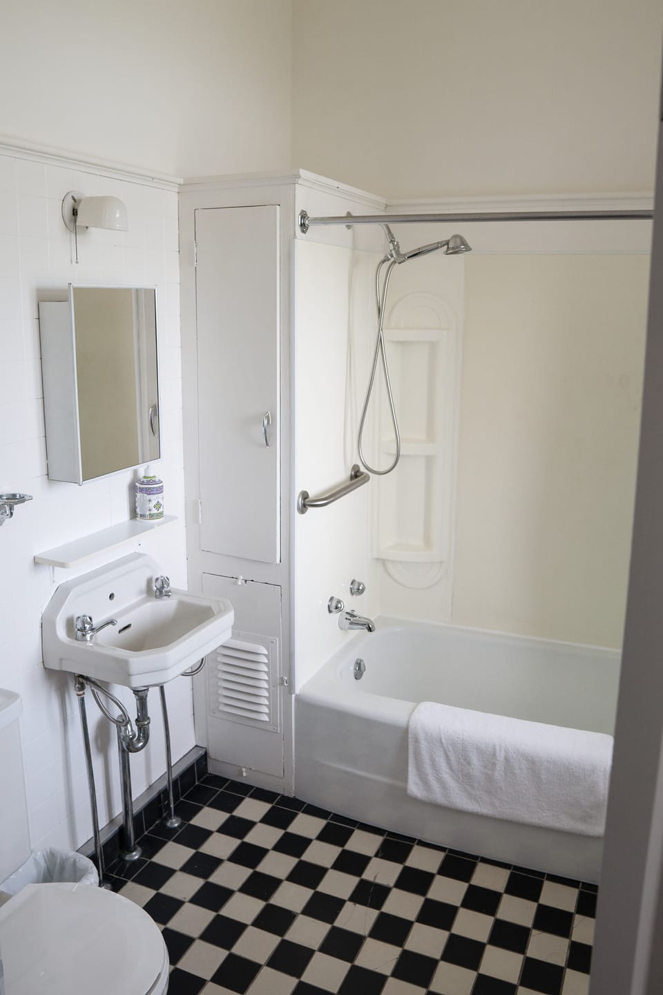 Superior Triple Room | Bathroom