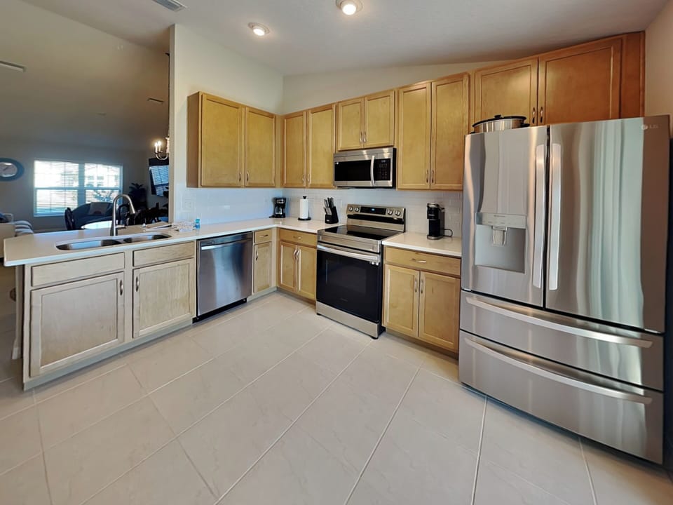 House (4 Bedrooms) | Property amenity