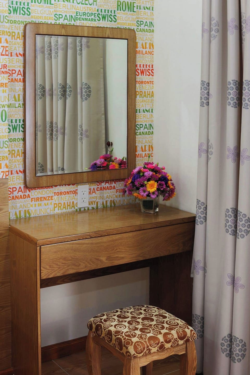 Deluxe Double Room | Minibar, in-room safe, desk, free WiFi