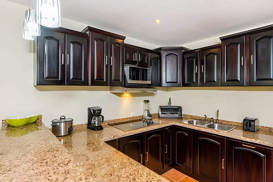 Apartment | Private kitchen | Full-size fridge, microwave, stovetop, electric kettle