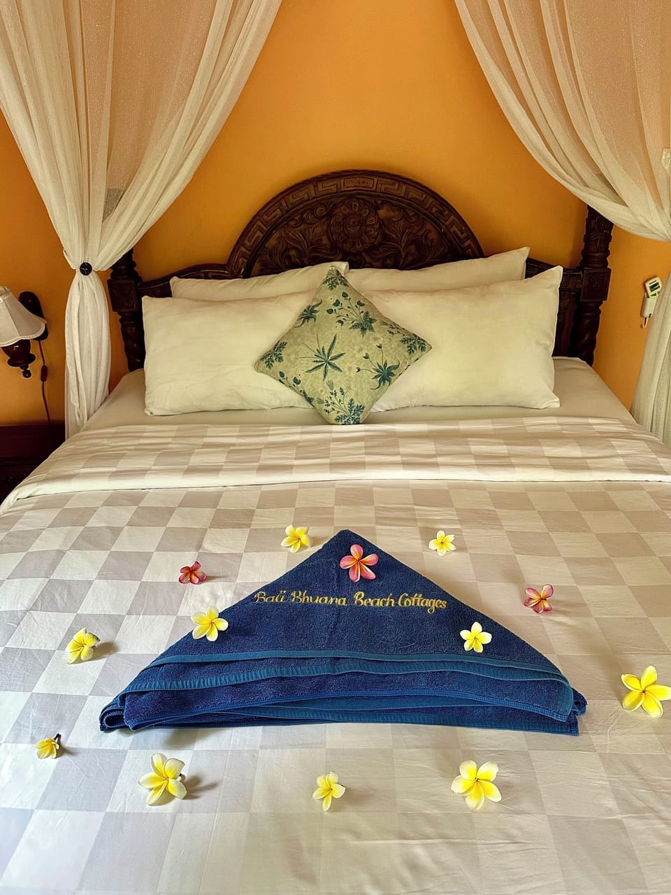 Room amenity