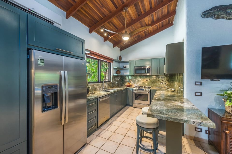 Villa, 2 Bedrooms | Private kitchen | Fridge, oven, coffee/tea maker, electric kettle