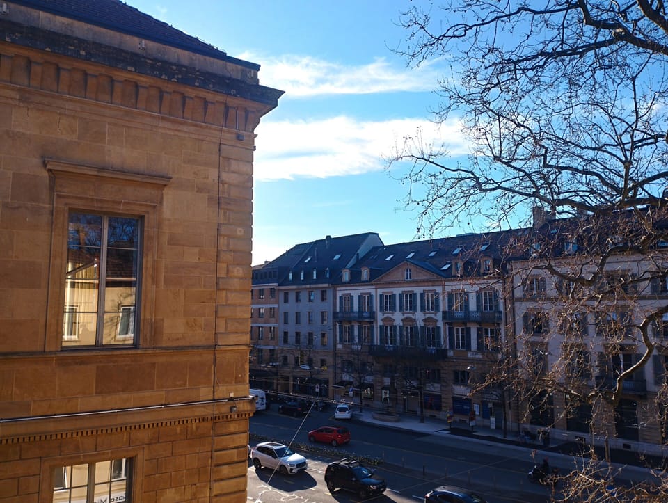 Single city side | In-room safe, free WiFi, bed sheets