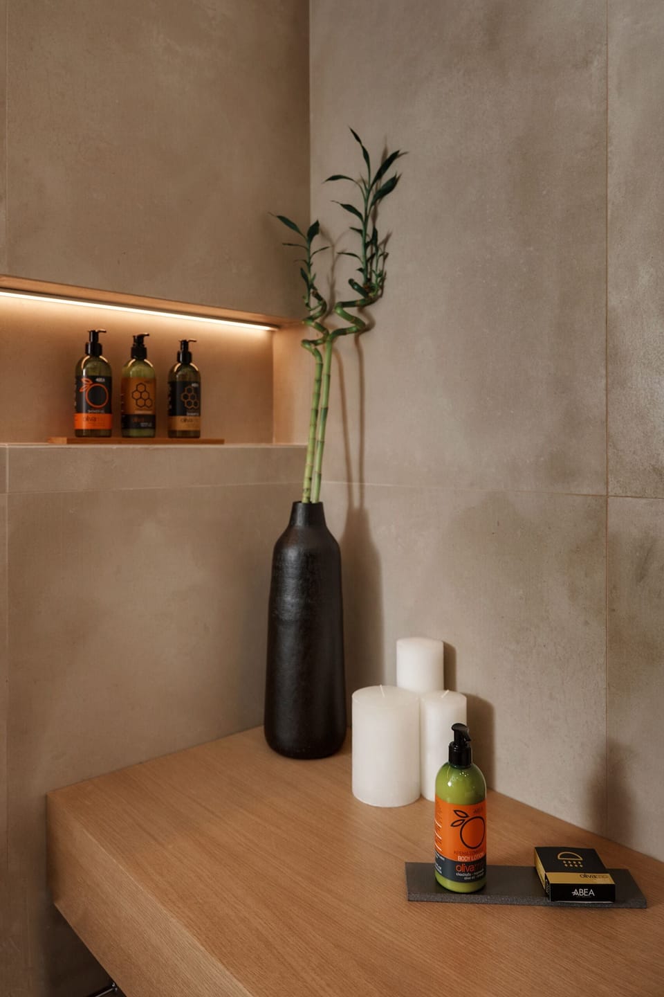 Double Room, Garden View | Bathroom | Shower, hair dryer, bathrobes, slippers