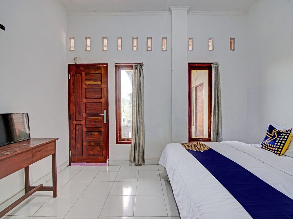 Economy Double Room | Free WiFi, bed sheets
