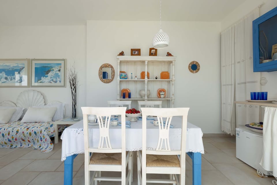 Apartment | Dining room