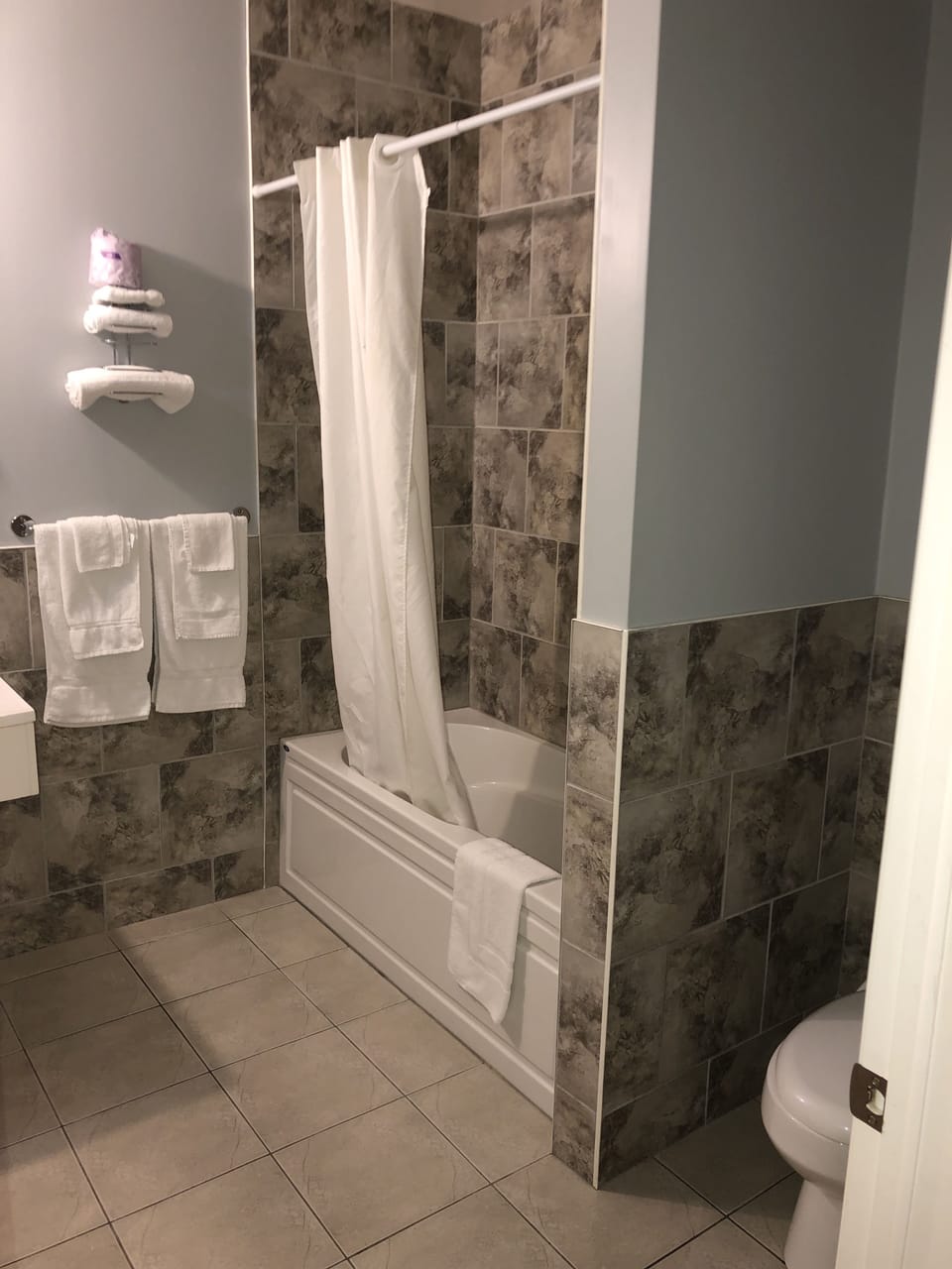 Family Suite, 2 Queen Beds | WiFi (free), bed sheets