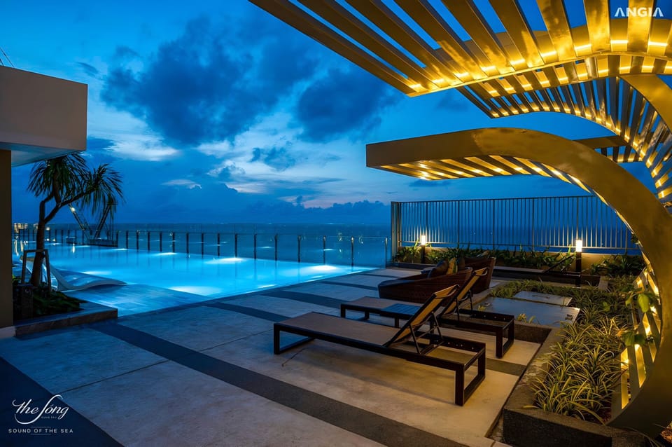 Infinity pool