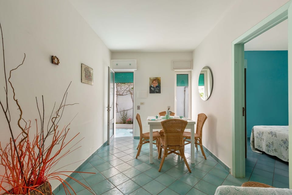 Apartment | Dining room