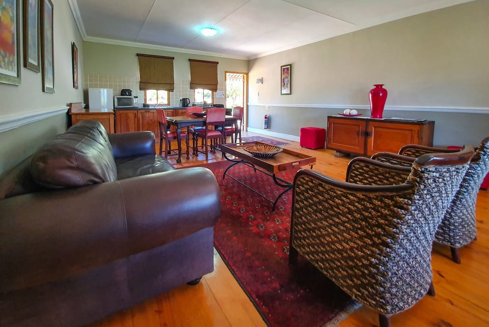 Luxury Cottage | Living area | TV, toys