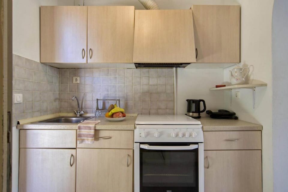 House | 1 bedroom
