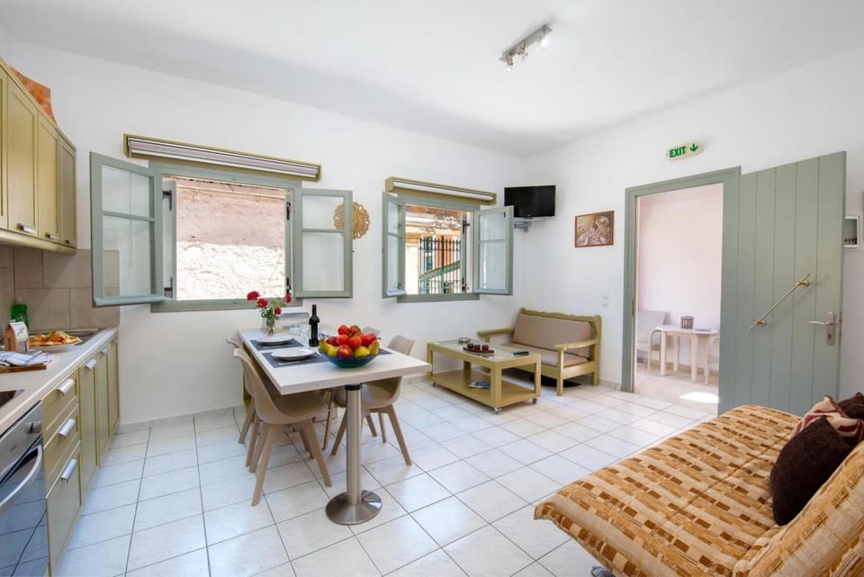 House, Smoking | 1 bedroom