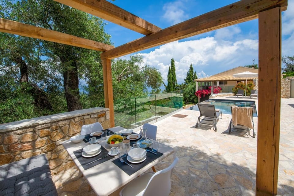 House, Smoking | 2 bedrooms