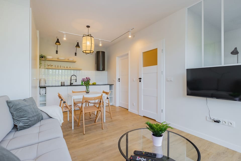 Comfort Apartment | Private kitchen | Mini-fridge, stovetop, dishwasher, electric kettle