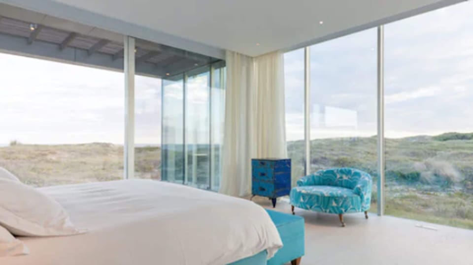 Ocean view Master Suite | Premium bedding, in-room safe, individually decorated