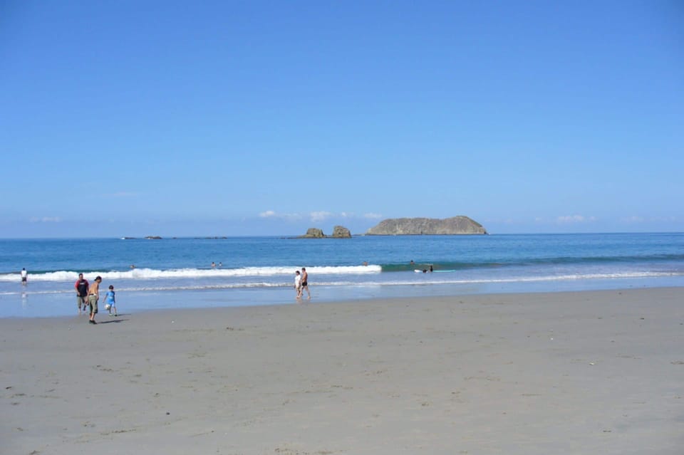Hotel Verde Mar Direct Beach Access Hotel in Quepos
