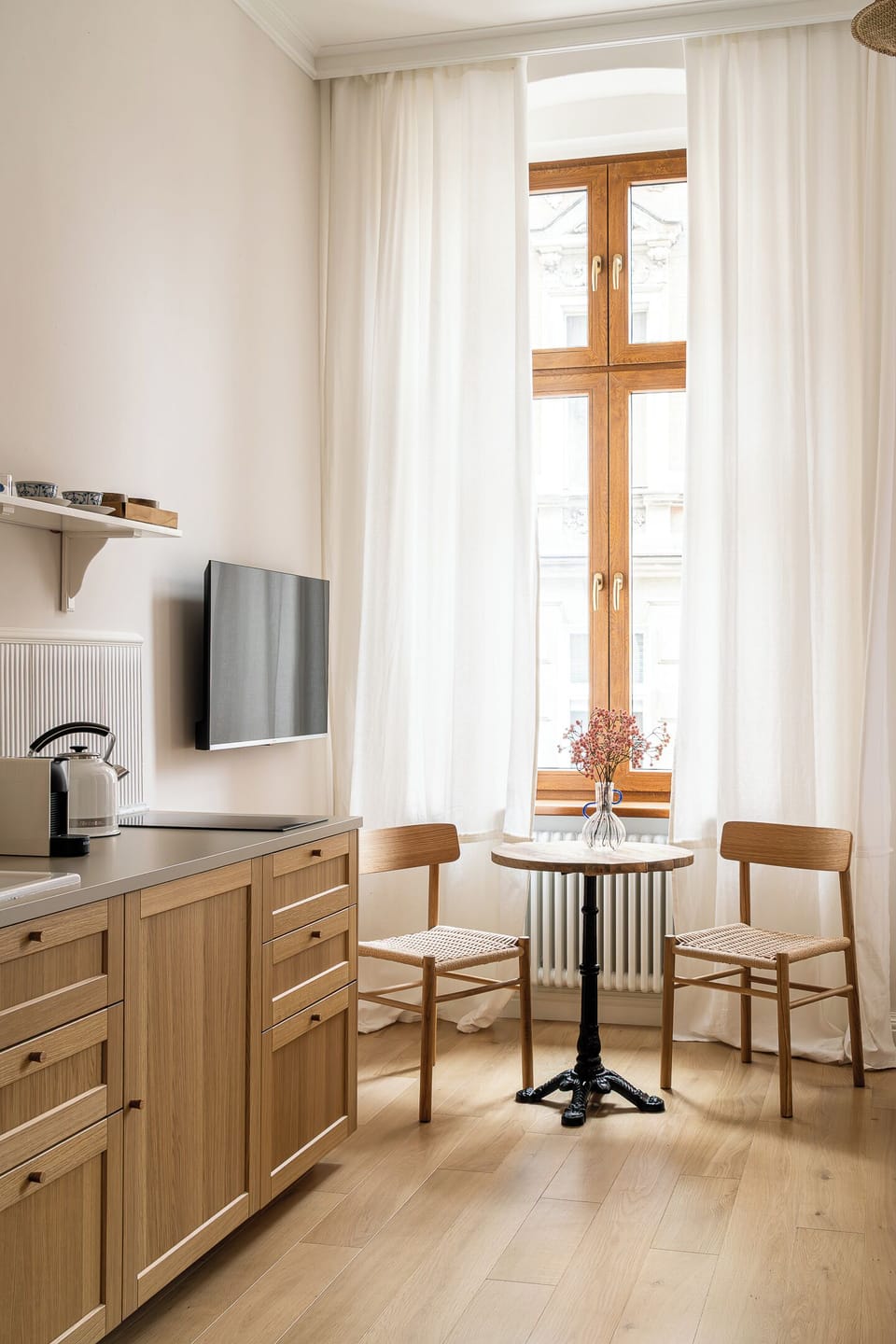 Private kitchenette