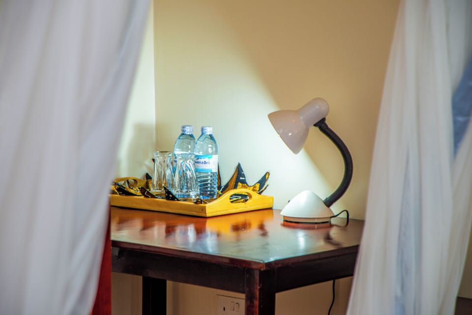 Premium bedding, desk, laptop workspace, free WiFi