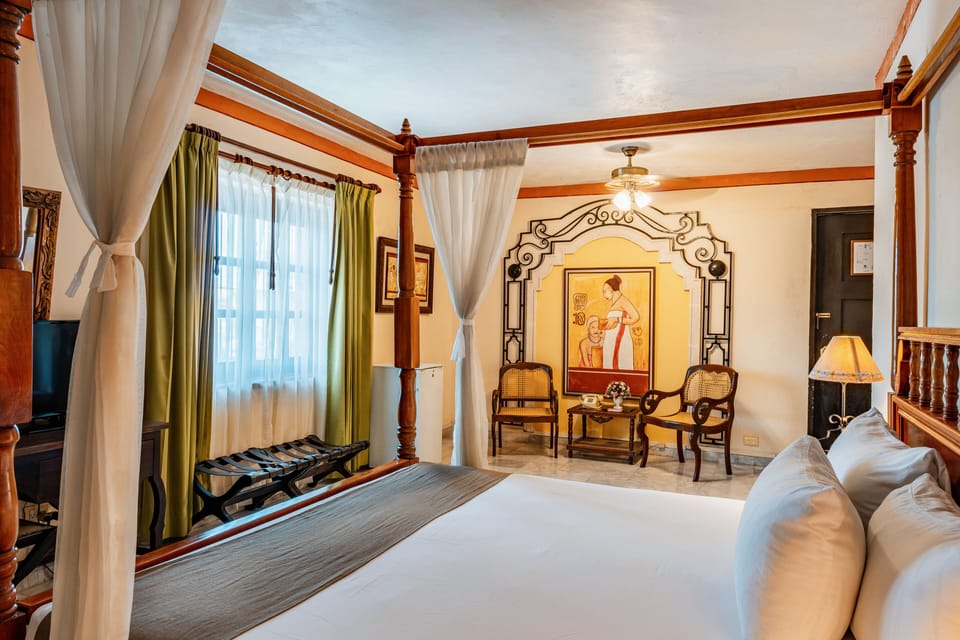Deluxe Room | Soundproofing, WiFi (free), bed sheets
