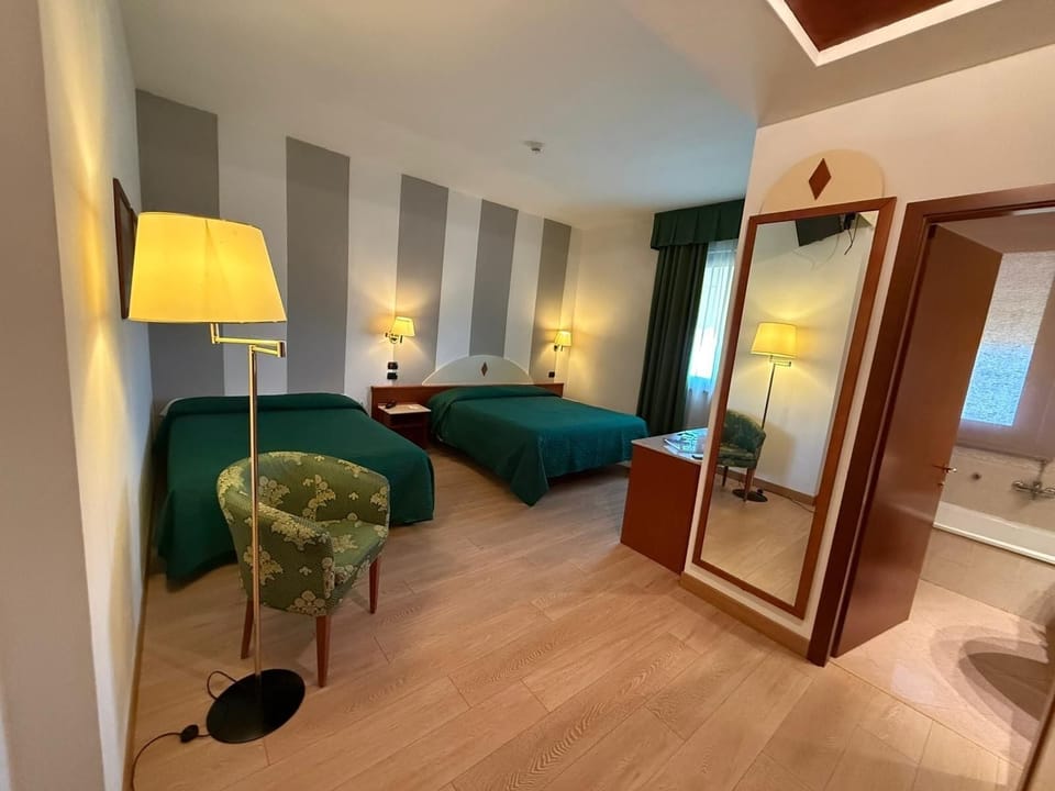 In-room safe, desk, blackout drapes, soundproofing