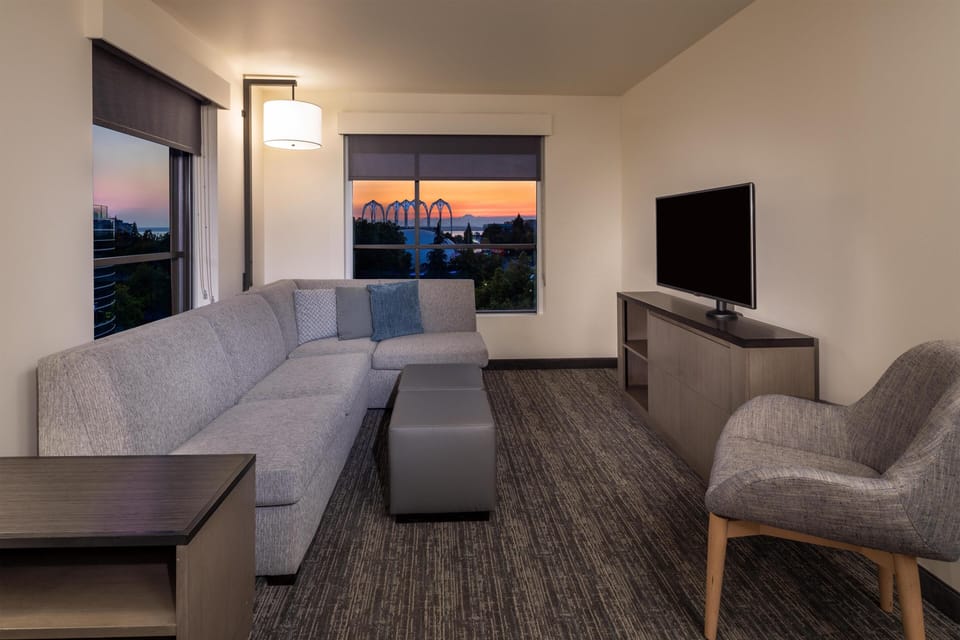 In-room safe, desk, laptop workspace, blackout drapes