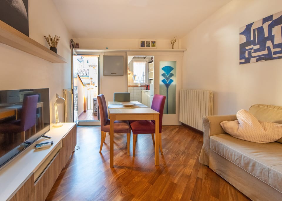 Apartment | Living area
