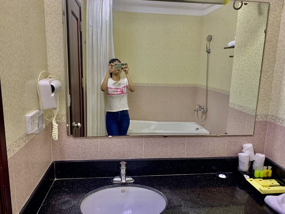 Standard Double Room, Balcony, Ocean View | Bathroom | Shower, free toiletries, hair dryer, bathrobes