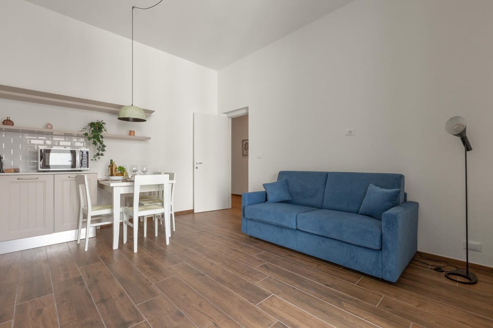 Apartment | Living area | Flat-screen TV