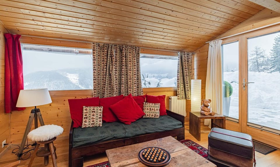 Chalet (3 Bedrooms) | Floor plan
