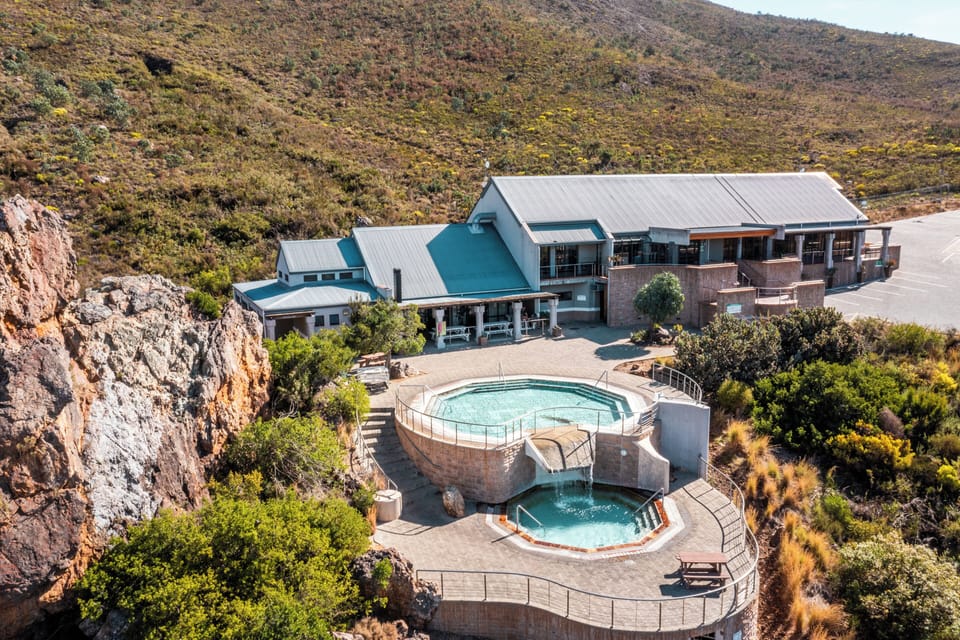 Indoor pool, 4 outdoor pools