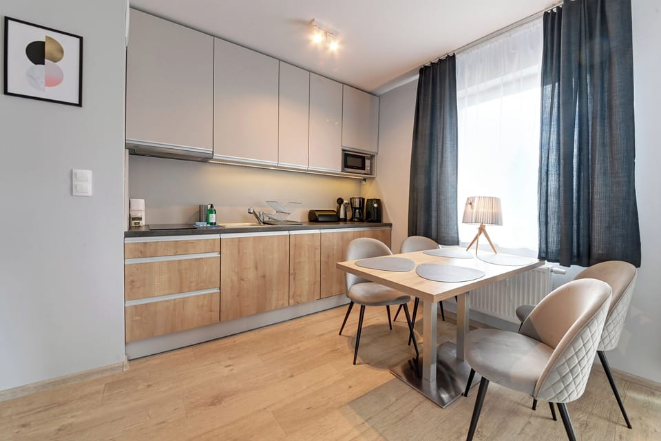Apartment, Mountain View | Private kitchenette | Coffee/tea maker, mini-fridge, stovetop, electric kettle