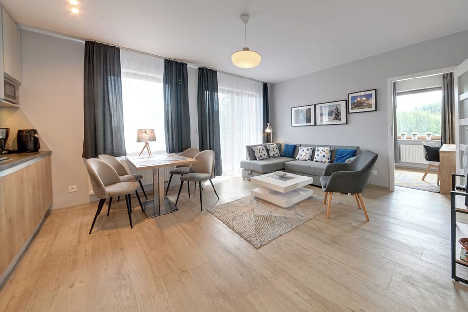 Apartment, Mountain View | Living room