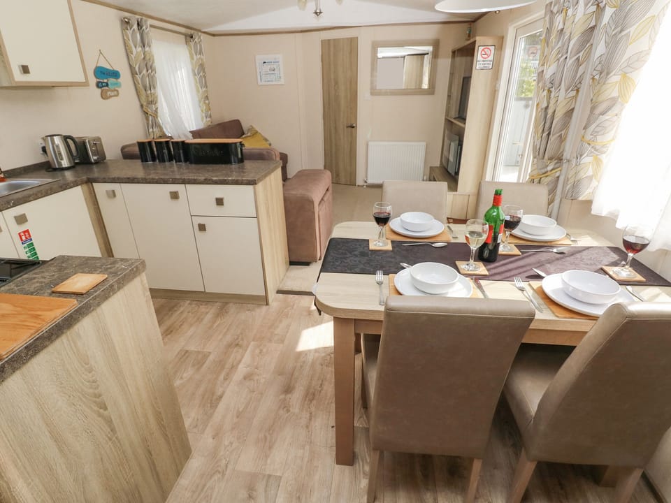 Fridge, electric kettle, toaster, cookware/dishes/utensils