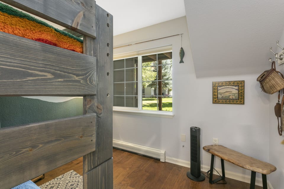 Condo, 2 Bedrooms | 2 bedrooms, laptop workspace, WiFi (free)