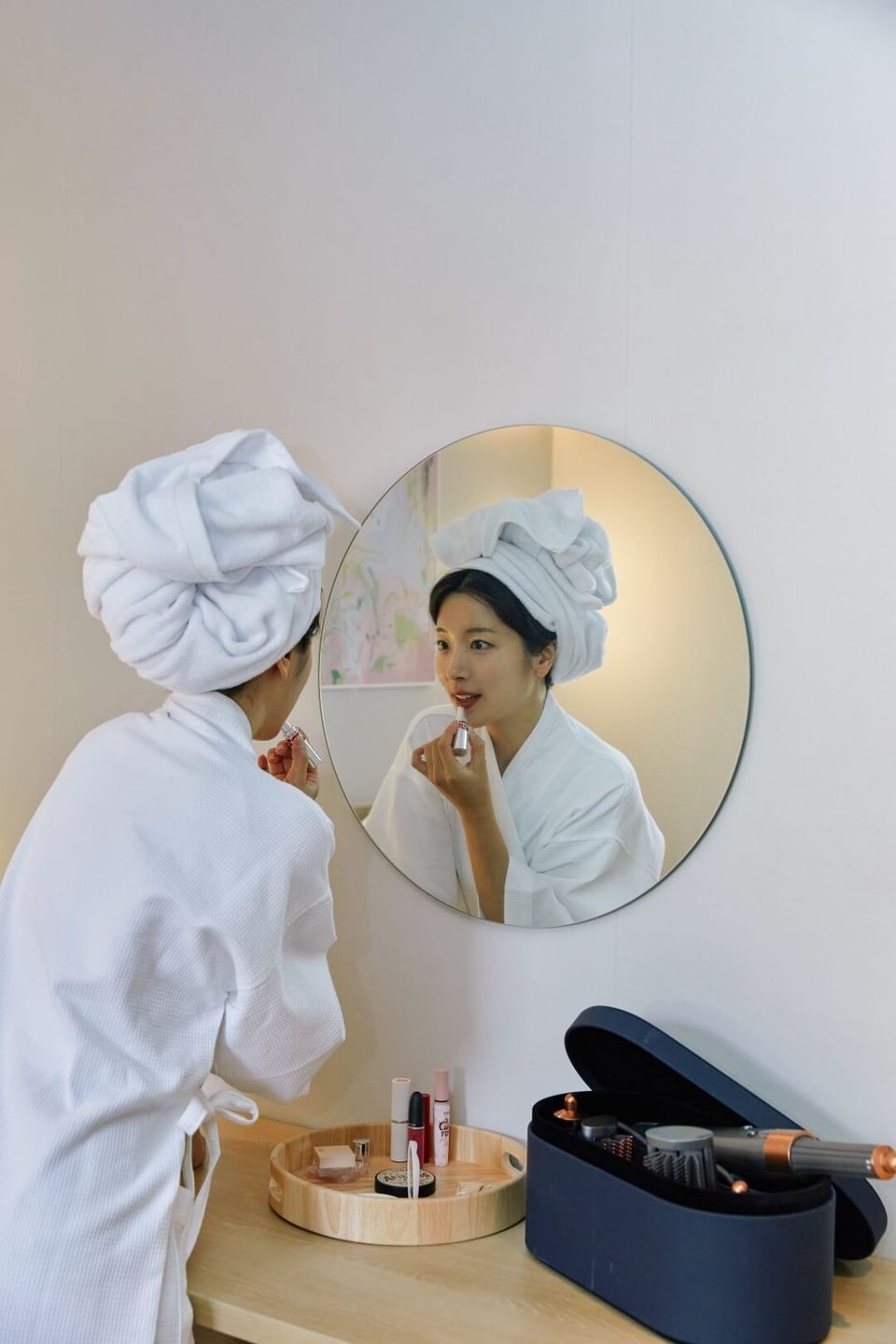 Make up | Premium bedding, free WiFi, bed sheets