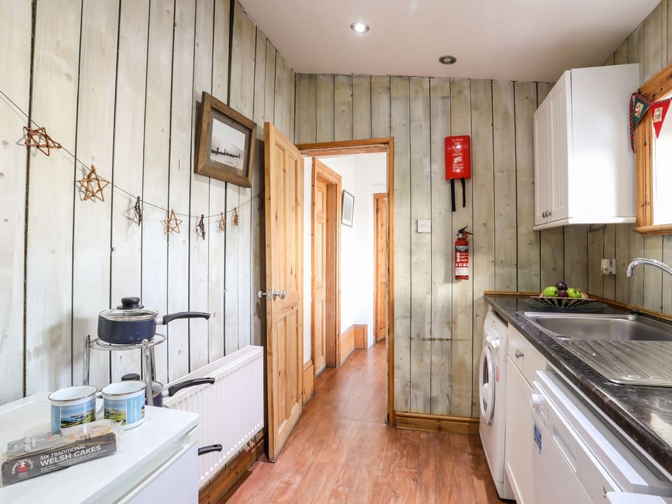 Fridge, dishwasher, electric kettle, toaster