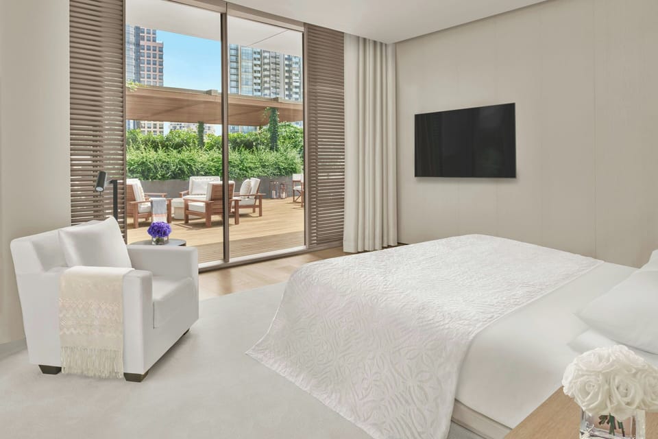 EDITION Penthouse, 1 Bedroom Presidential Suite, 1 King, Garden view, Top floor, Whirlpool | Premium bedding, minibar, laptop workspace, soundproofing