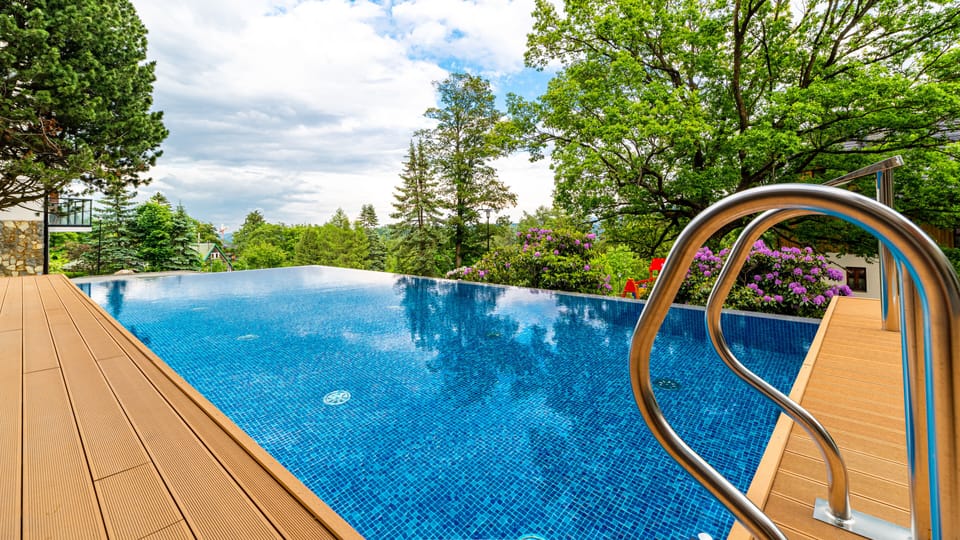 Indoor pool, seasonal outdoor pool