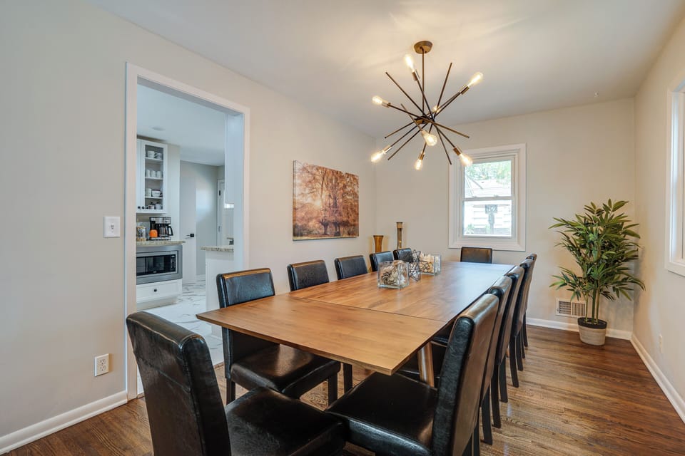 House (4 Bedrooms) | Interior