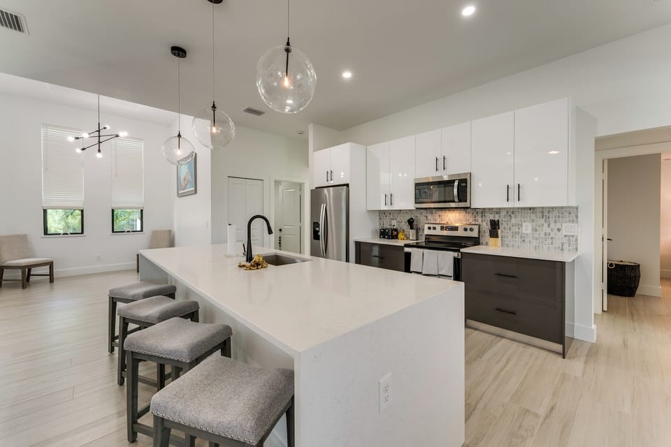 House (4 Bedrooms) | Interior