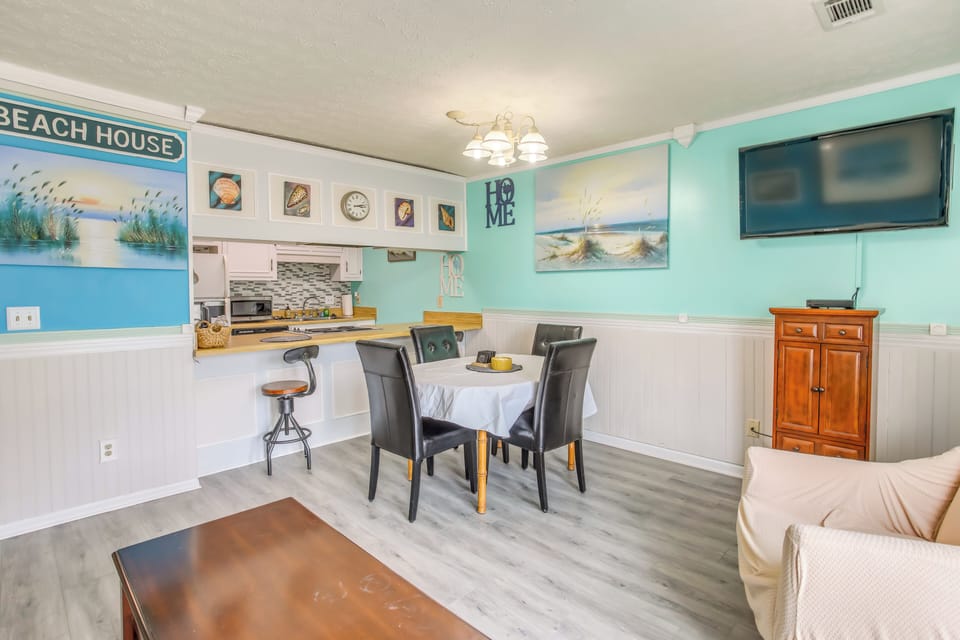 Apartment (1 Bedroom) | Interior